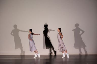 Fase, Four Movements to the Music of Steve Reich - dancers Yuika Hashimoto, Laura Maria Poletti